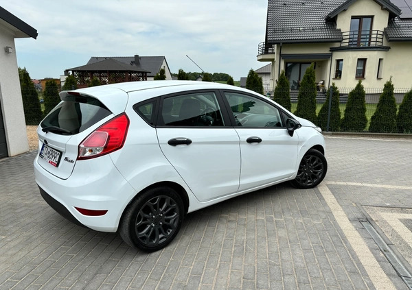 Ford Fiesta cena 27000 przebieg: 118872, rok produkcji 2014 z Góra małe 301